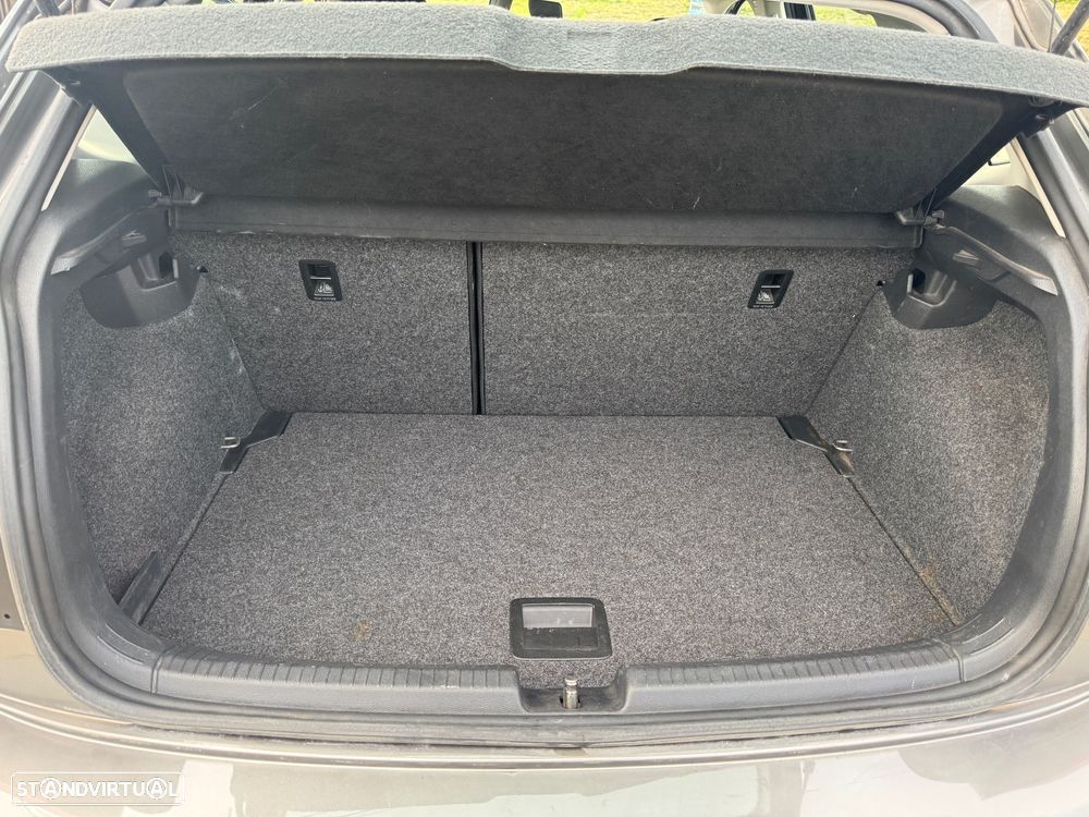 VW Polo 1.0 Confortline - 10