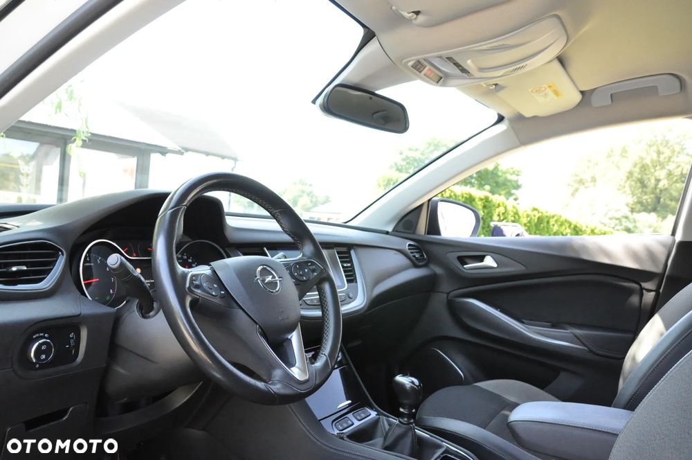 Opel Grandland X 1.2 T GPF Elegance S&S - 24