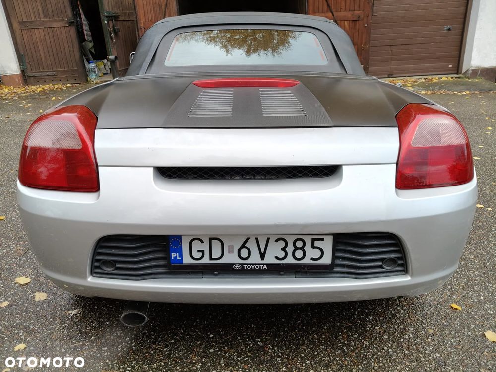 Toyota MR2 1.8 VVT-i - 2