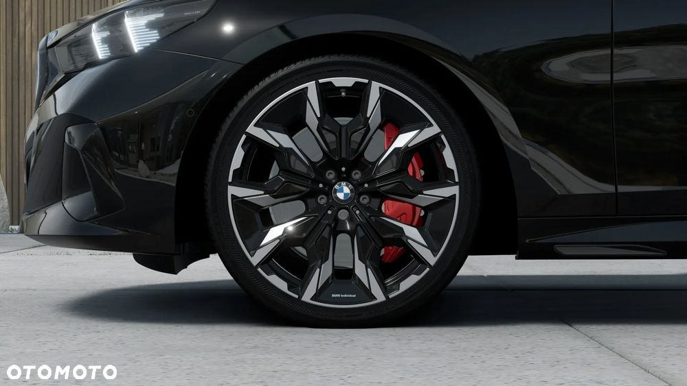 BMW Seria 5 540d xDrive mHEV M Sport - 8