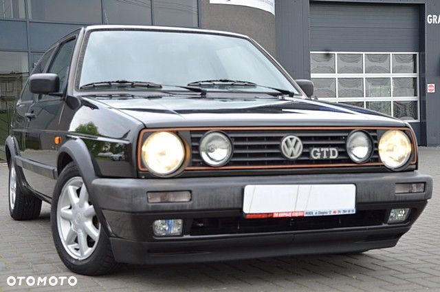Volkswagen Golf 1.6 GTD TD - 3