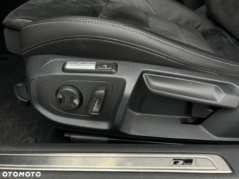 Volkswagen Arteon 2.0 TDI Bi-Turbo SCR 4Mot R-Line DSG - 35