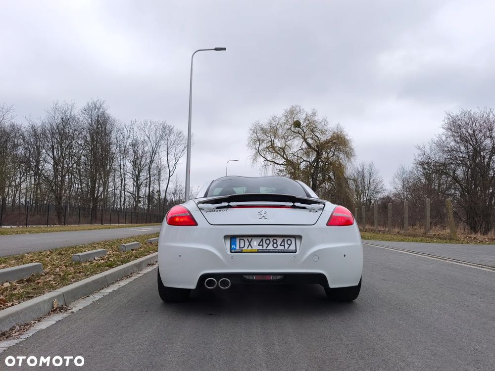 Peugeot RCZ - 4