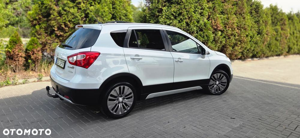 Suzuki SX4 S-Cross 1.6 VVT CVT 4x2 Comfort - 17