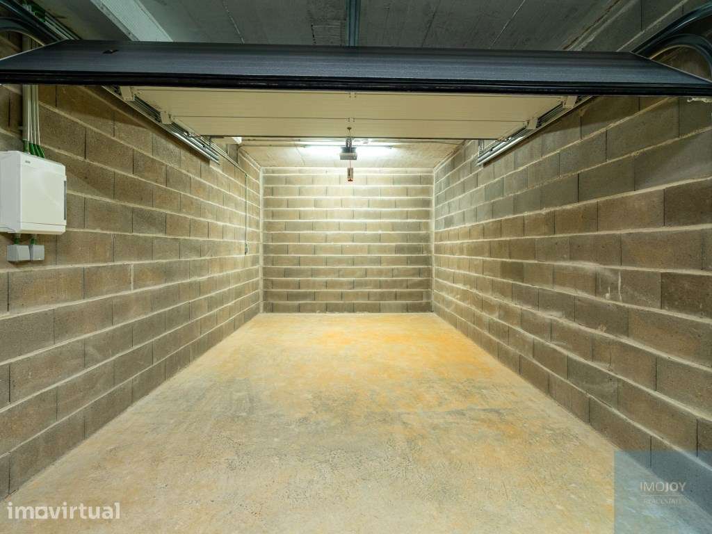 Garagem Box para Venda no Centro de Portimão - Grande imagem: 2/30
