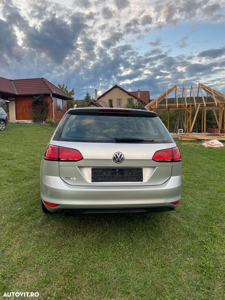 Volkswagen Golf 1.2 TSI Comfortline - 5