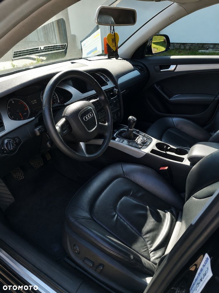 Audi A4 Avant - 1