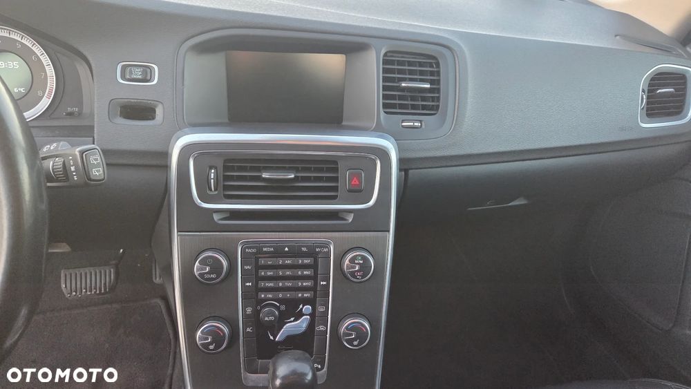 Volvo V60 - 20