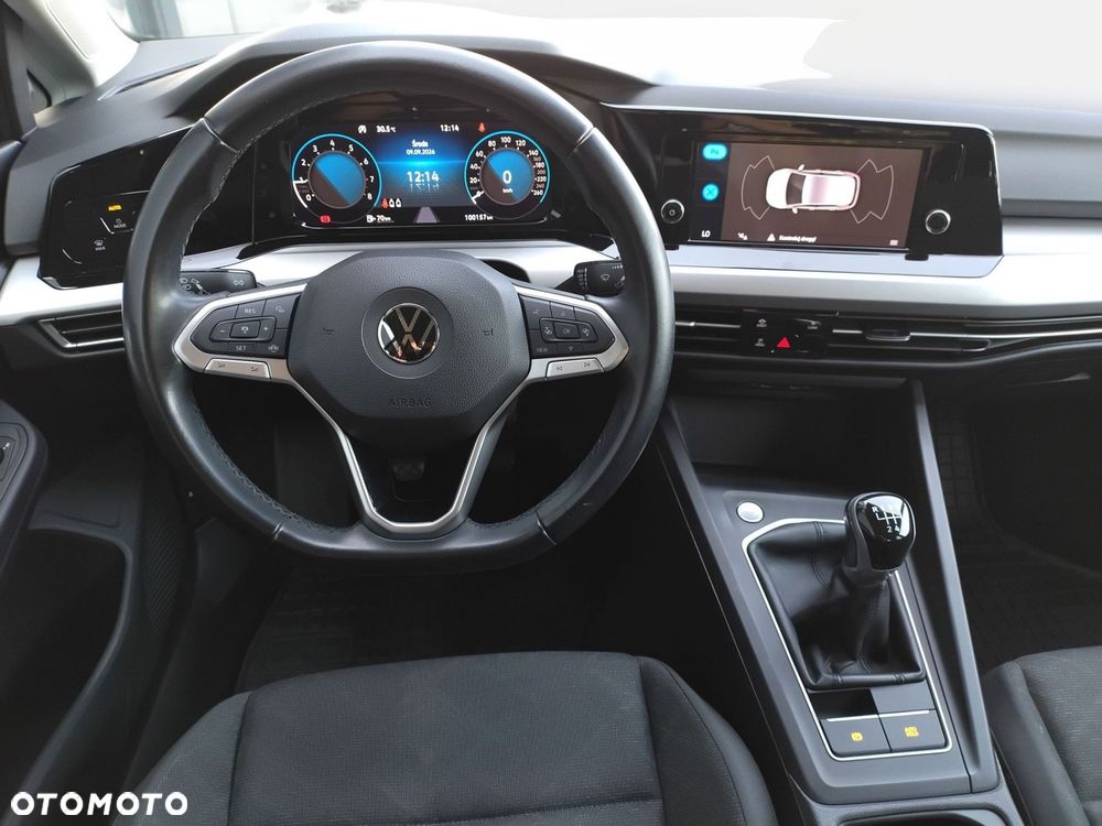 Volkswagen Golf - 13