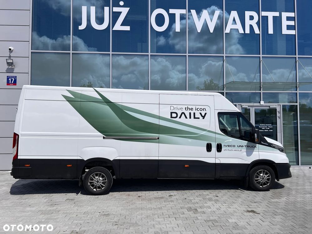 Iveco W CENIE PRZEGLĄDY EKSPOATACYJNE 4 LATA lub 300 000 km !!! - 11