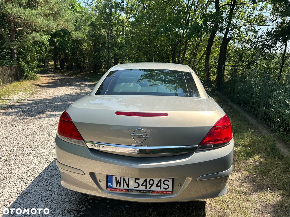 Opel Astra 1.8 Cosmo - 3