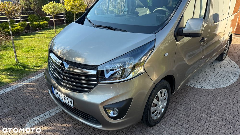 Opel Vivaro - 8