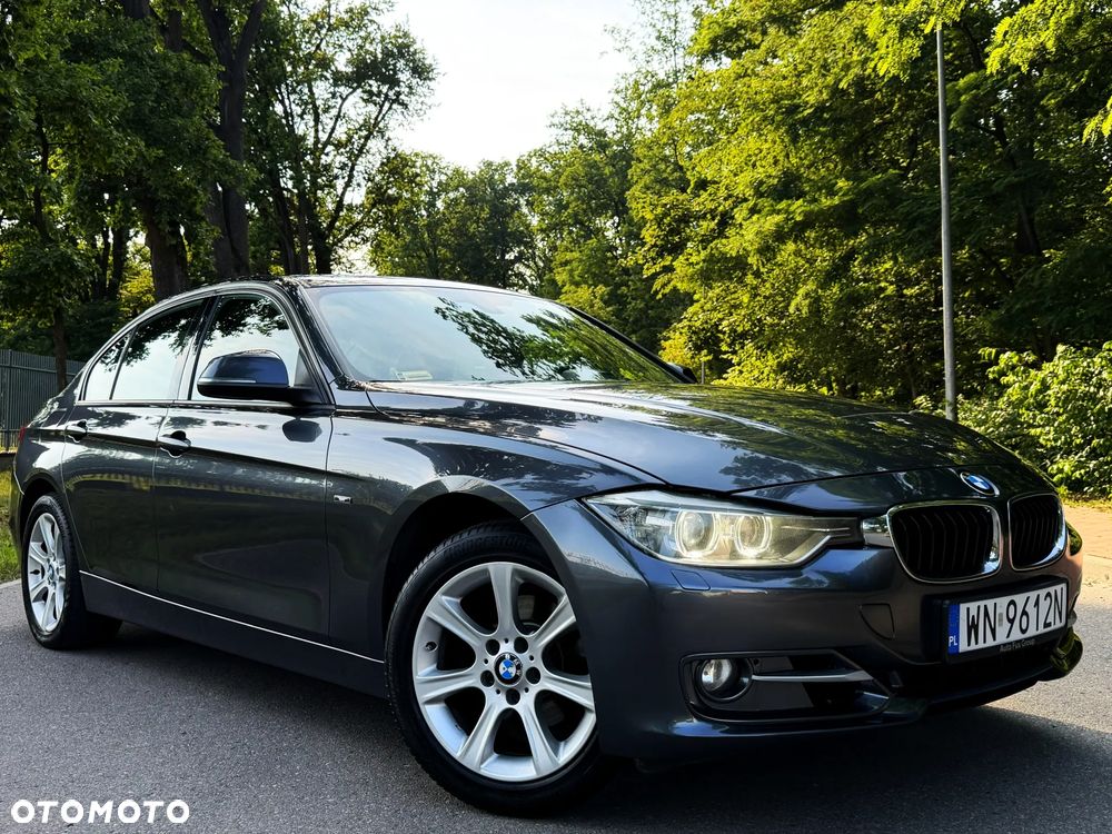 BMW Seria 3 320i Sport Line - 1