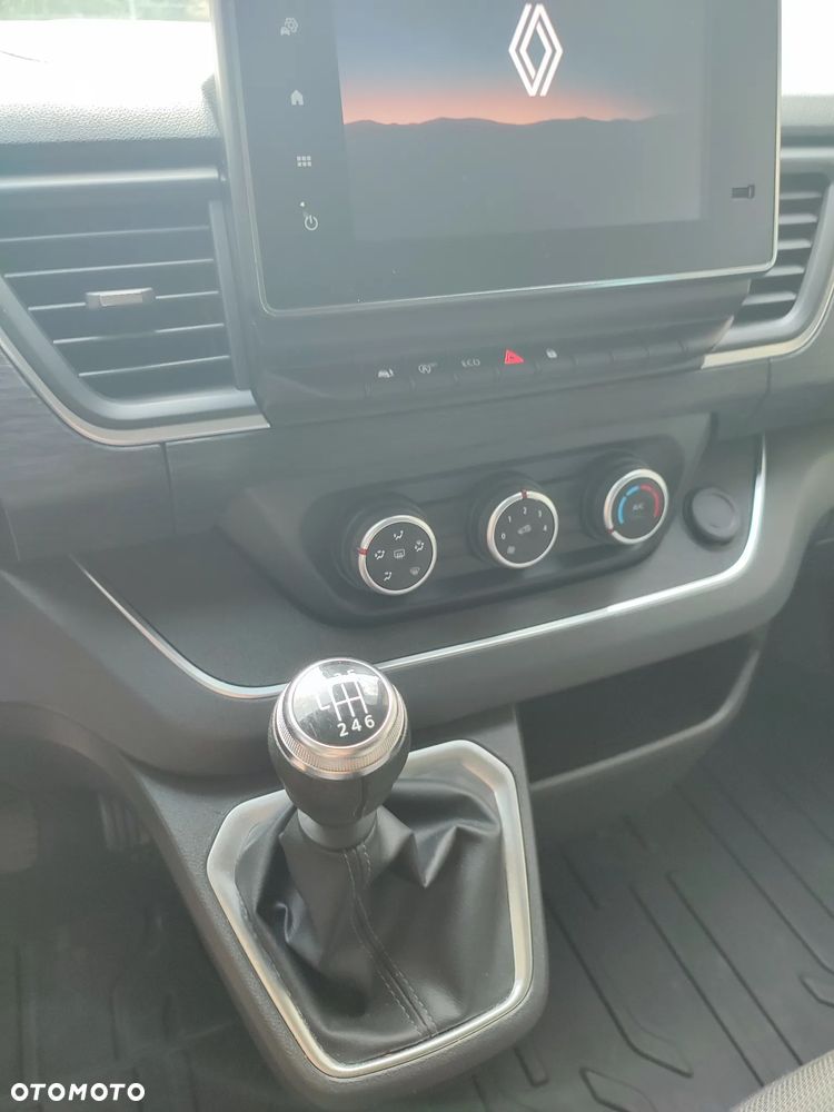 Renault Trafic Kombi 2.0 L2 Equilibre - 11