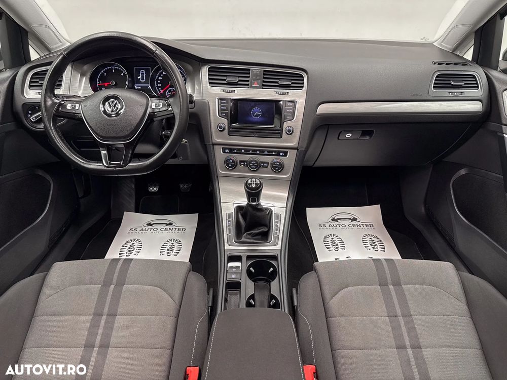 Volkswagen Golf 1.6 TDI BlueMotion Technology Comfortline - 5