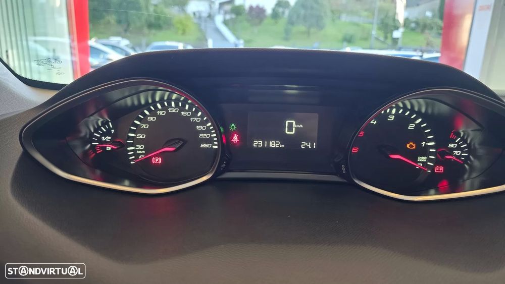 Peugeot 308 SW 1.6 BlueHDi Active - 37