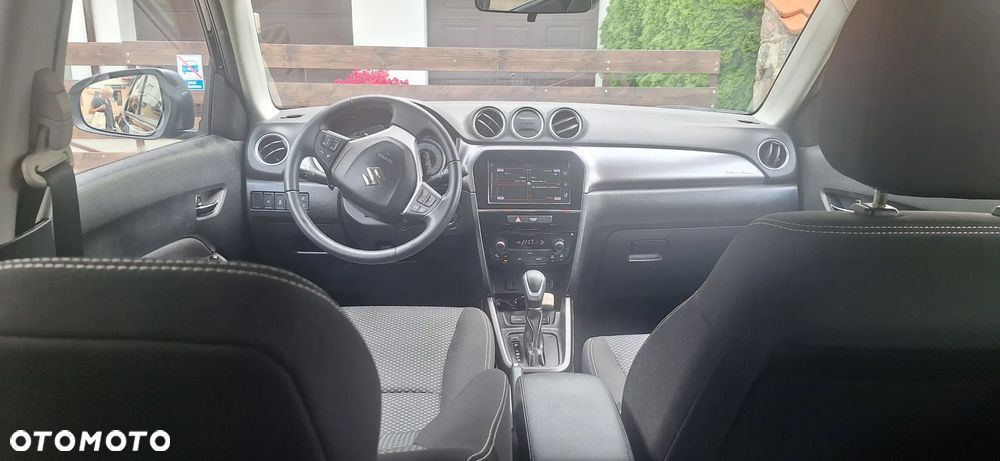 Suzuki Vitara 1.5 Strong Hybrid Elegance Sun 4WD AGS - 2