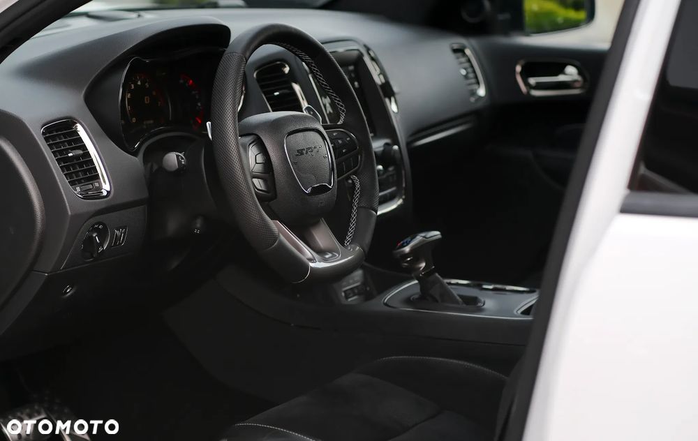 Dodge Durango 6.4 SRT - 29