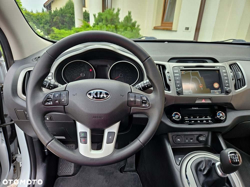 Kia Sportage - 16