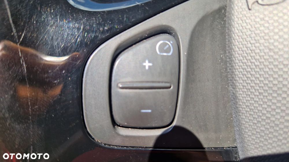 Renault Captur ENERGY TCe 90 Experience - 23