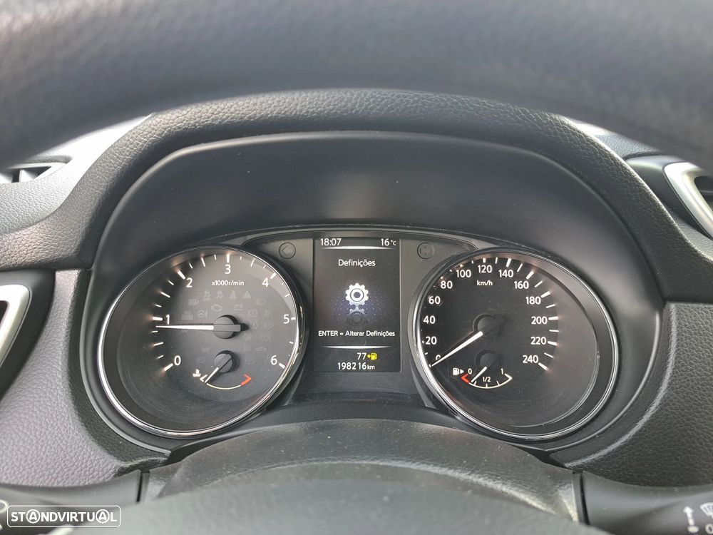 Nissan Qashqai 1.5 dCi DPF acenta - 23