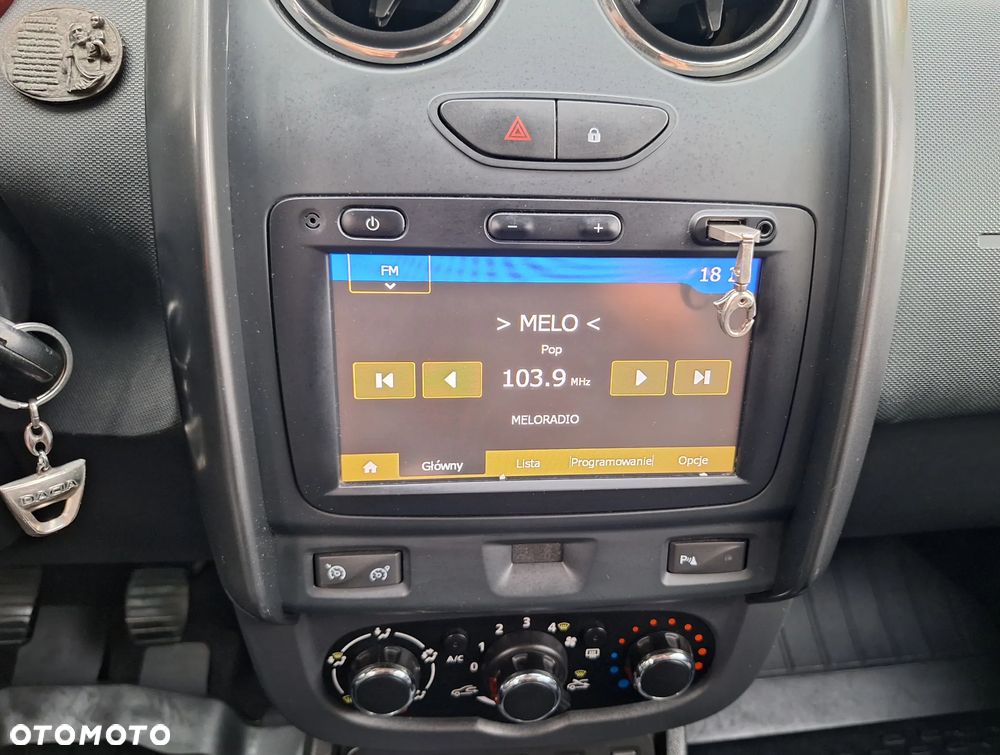 Dacia Duster 1.6 SCe Ambiance S&S - 10