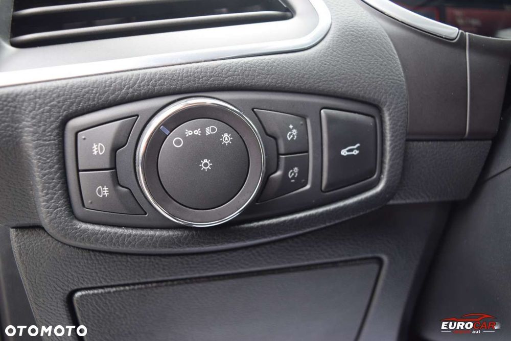 Ford S-Max - 30