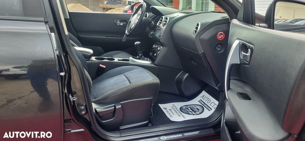 Nissan Qashqai 1.6 Visia - 24