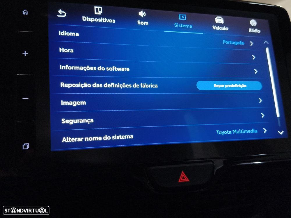 Toyota Yaris 1.5 HDF Comfort Plus - 31