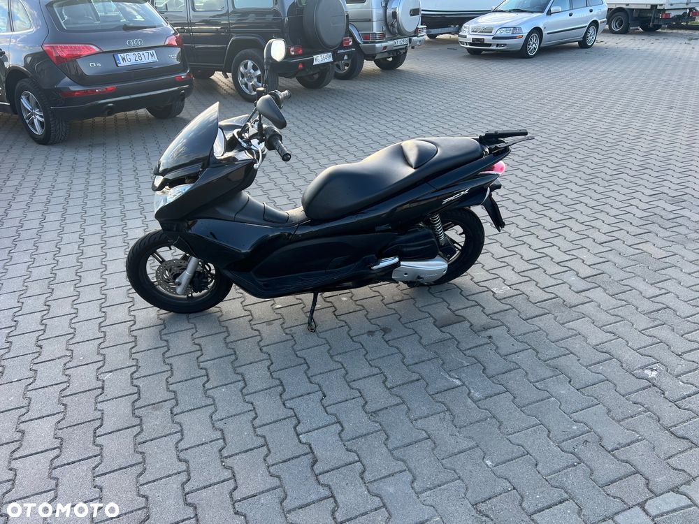 Honda PCX - 1