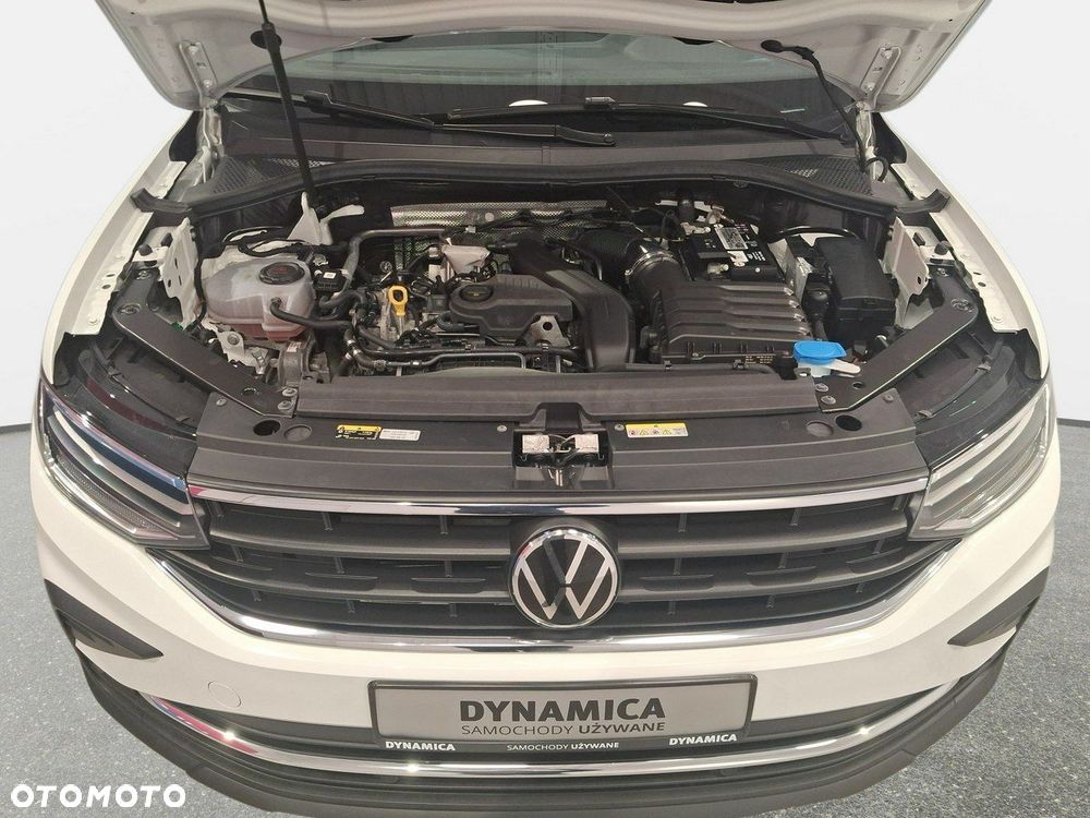 Volkswagen Tiguan - 27