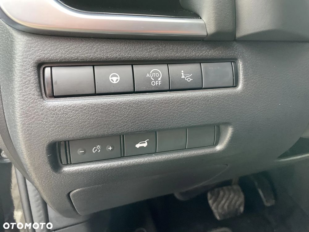 Nissan Qashqai 1.3 DIG-T MHEV N-Connecta Xtronic - 12