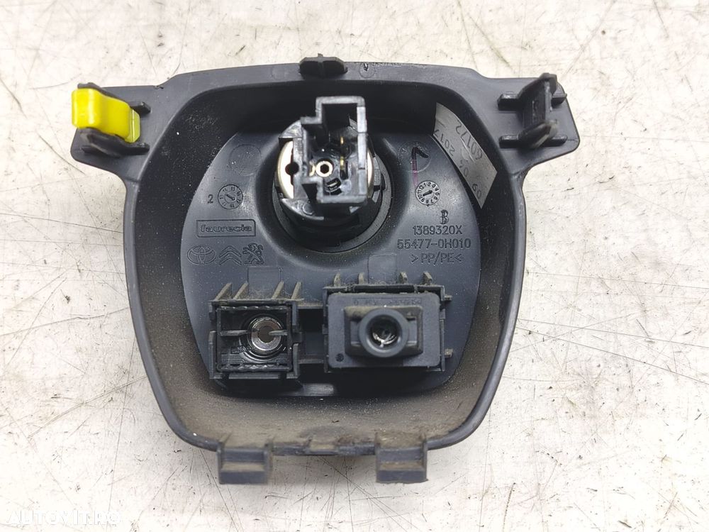 Modul priza aux usb 554770h010 Peugeot 108 1 [2015 - 2020] - 2