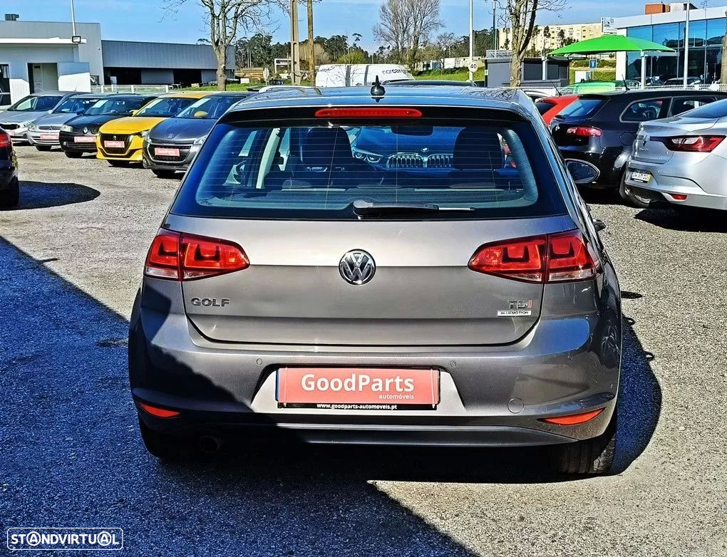 VW Golf 1.6 TDi Highline - 7