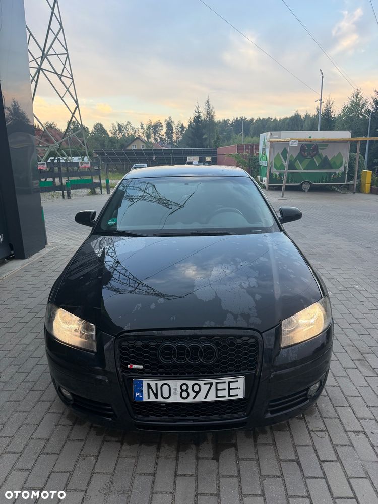 Audi A3 Sportback - 1