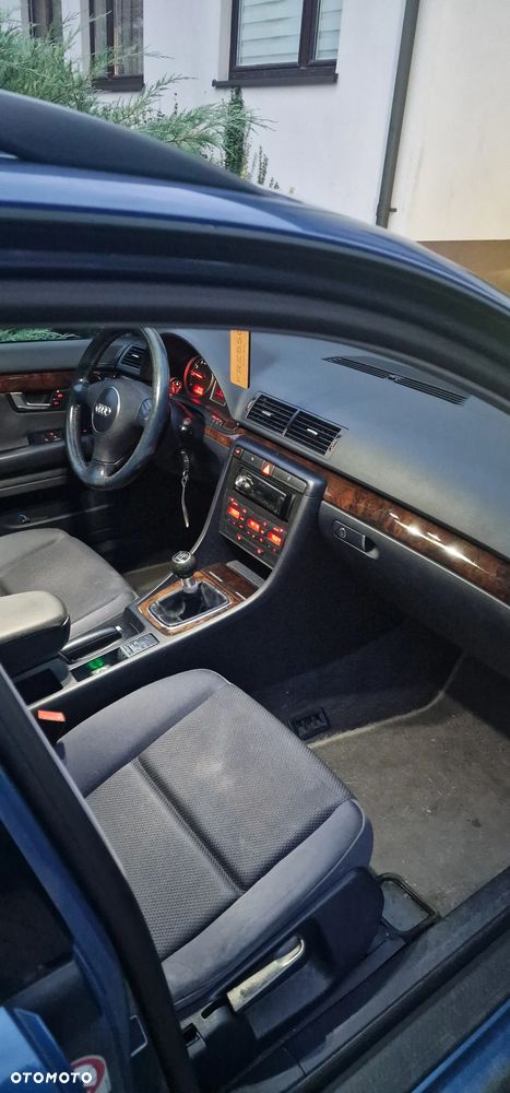 Audi A4 Avant 1.8 T - 9