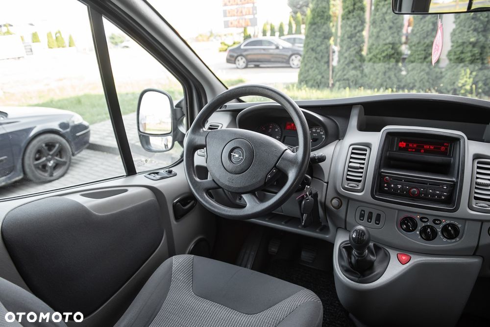 Opel Vivaro - 20