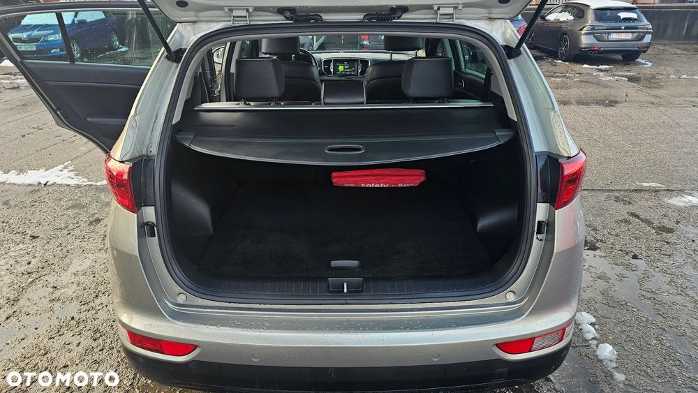 Kia Sportage - 16