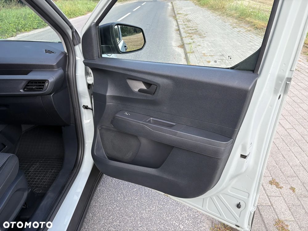 Ford Transit Courier 1.5 100 KM diesel - 23