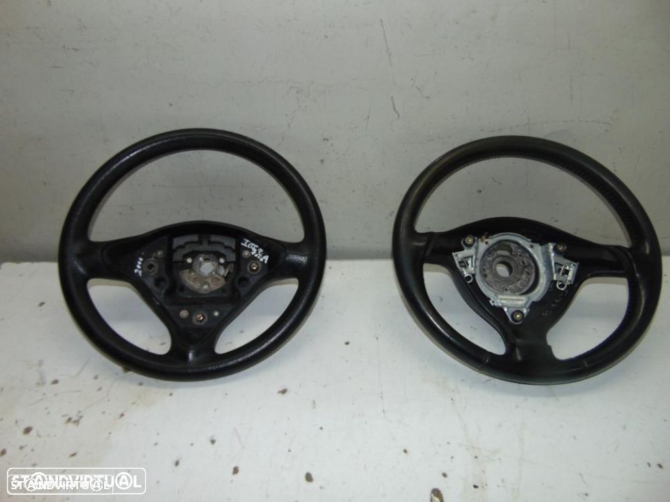 Seat Ibiza modelo 2000 volante - 1