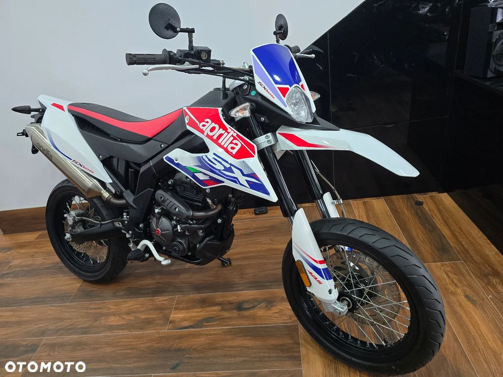 Aprilia SX - 24