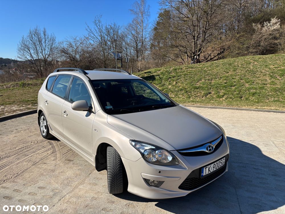 Hyundai i30 1.6 CRDi Premium - 8