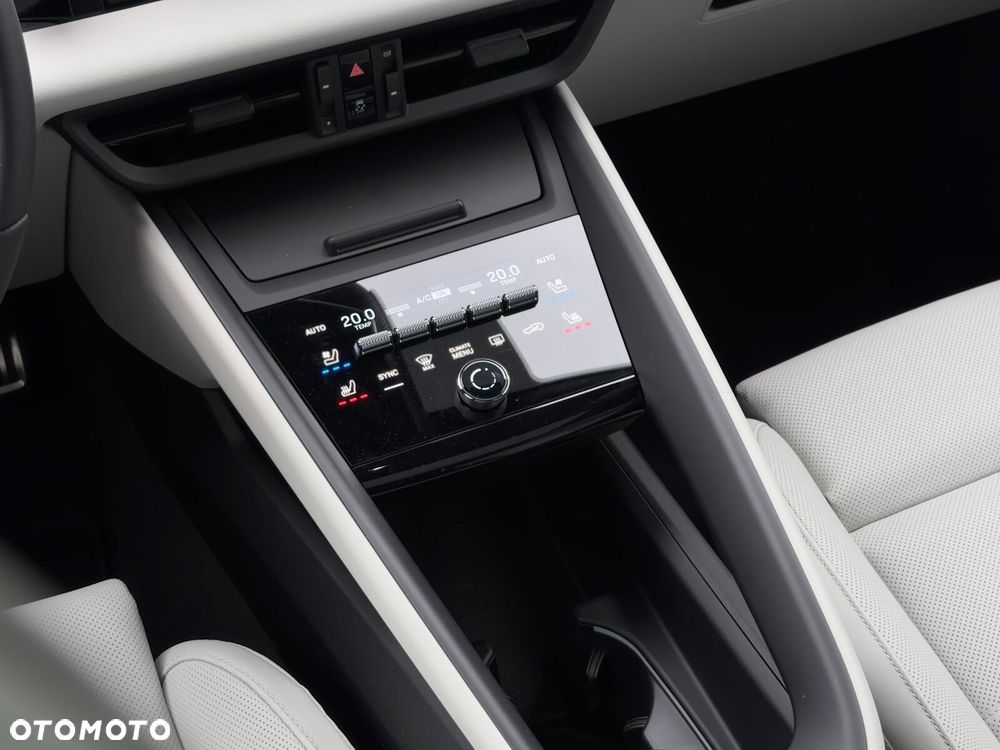 Porsche Macan - 28