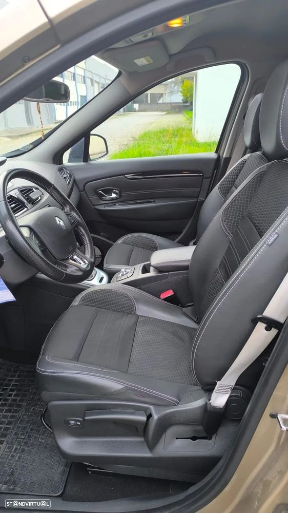 Renault Grand Scénic 1.5 dCi Bose Edition SS - 16