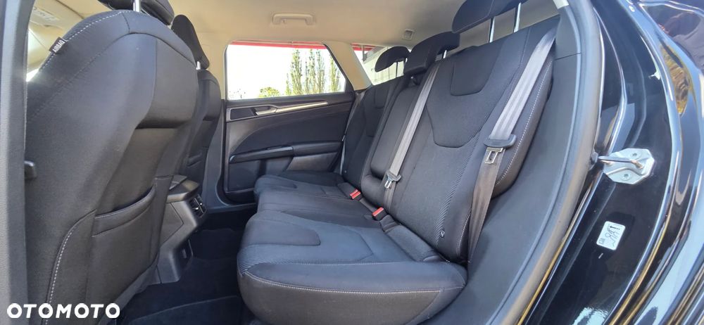 Ford Mondeo 2.0 TDCi STart-Stopp PowerShift-Aut Titanium - 33