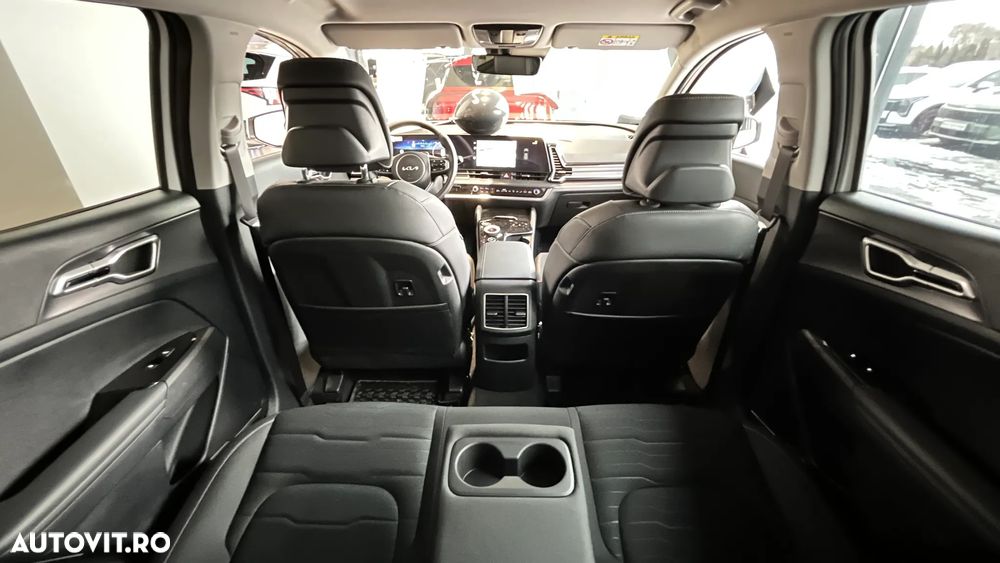 Kia Sportage 1.6 T-GDI 7DCT HP 4x2 MHEV Style - 10