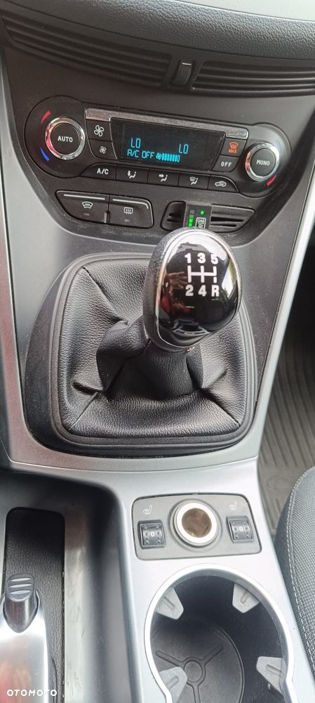 Ford C-MAX 1.6 Ti-VCT Titanium - 17