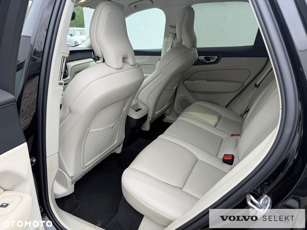 Volvo XC 60 - 16
