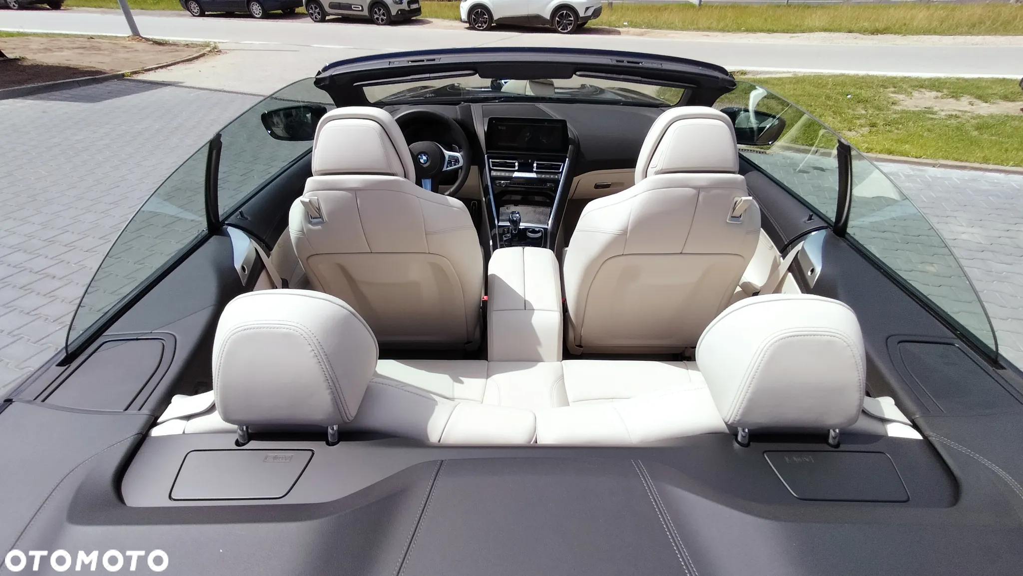 BMW Seria 8 840i xDrive - 22
