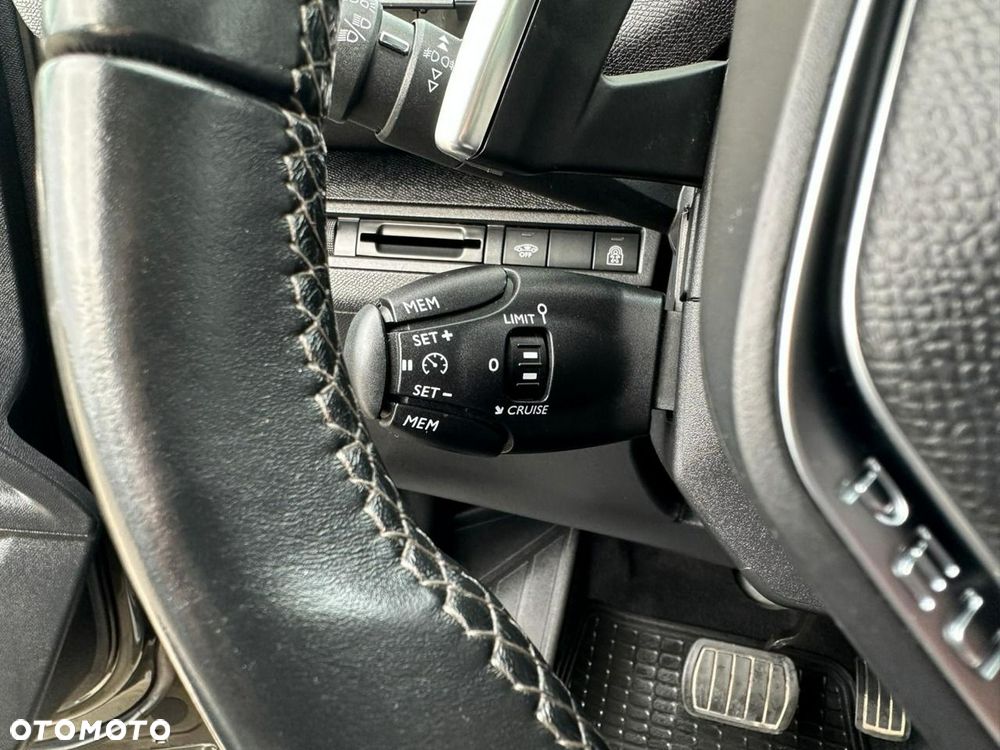 Peugeot 5008 1.5 BlueHDi Active S&S EAT8 - 25